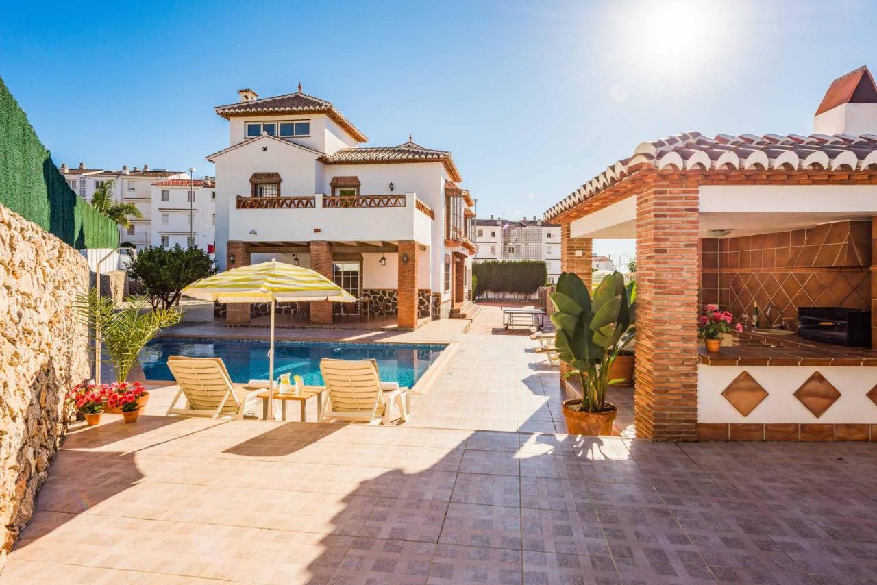 Villa Sol Нерха Екстер'єр фото